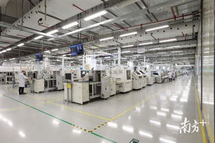 華為手機(jī)要做世界第一的底氣 探訪背后的超級(jí)生產(chǎn)線